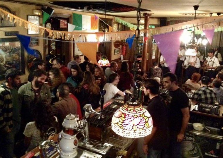 Panoràmica del local The 1916 Irish Pub, a Cerdanyola