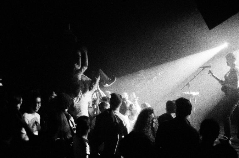 Imatge d'un concert del grup Medalla