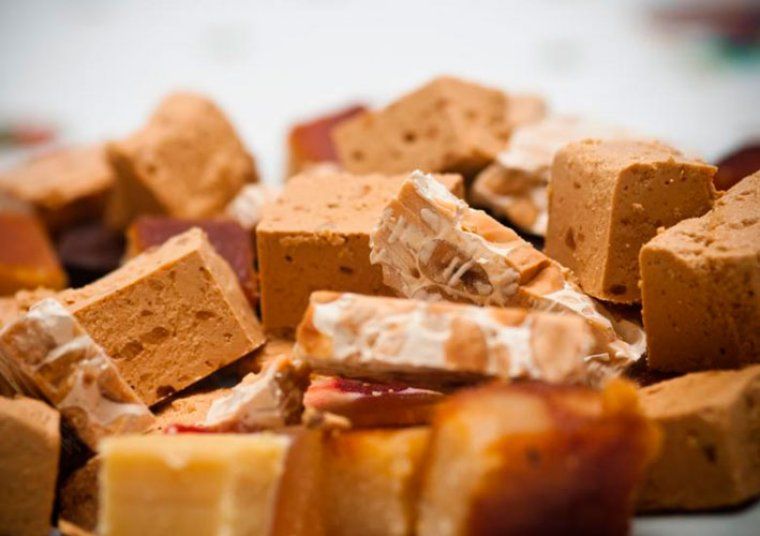 Els torrons són les postres típiques