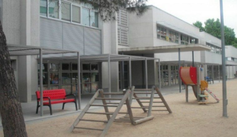 Pati de l'escola Saltells