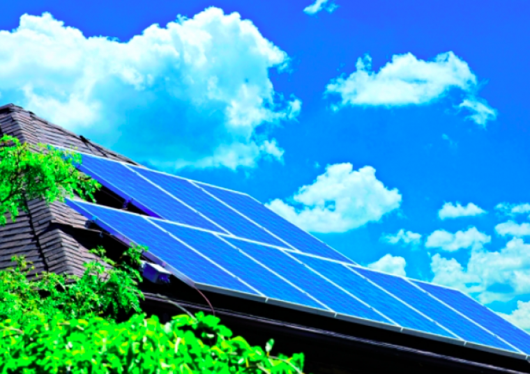 És necessària la tramitació dels permisos per poder vendre l'electricitat a la xarxa