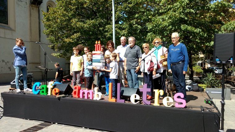 Imatge del 10è aniversari del Cafè amb Lletres. FOTO: Arxiu TOT