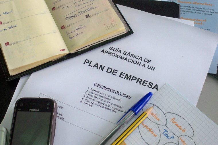 El taller està adreçat als aturats que vulguin dur a terme el seu projecte empresarial El taller està adreçat als aturats que vulguin dur a terme el seu projecte empresarial