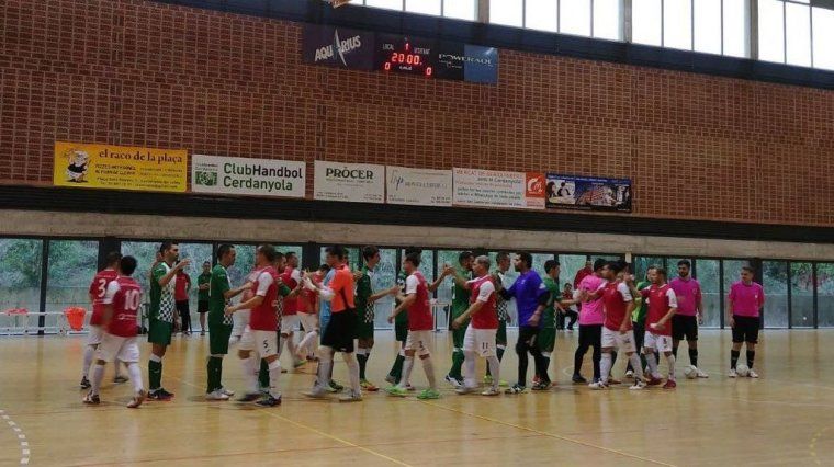 El primer equip de futbol sala del Cerdanyola del Vallès FC en un partit de lliga.