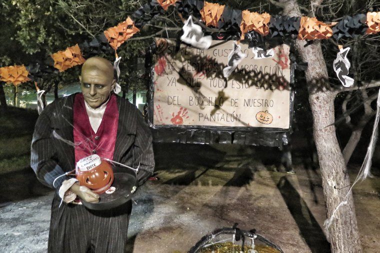 La ciutat ja està preparada per la Castanyada i el Halloween 