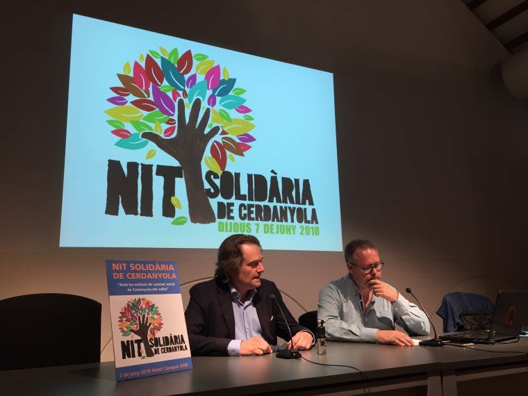 Lluís Sisquella i Octavi Moreno, del Rotary Club, durant la presentació de la Nit Solidària