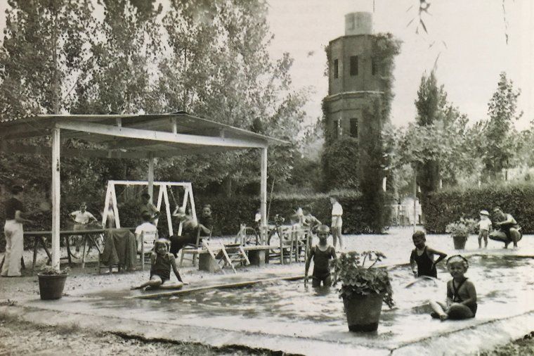 La piscina de Cordelles que formava part de la urbanització