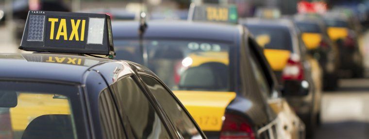 Els taxistes de Cerdanyola segueixen la vaga indefinida