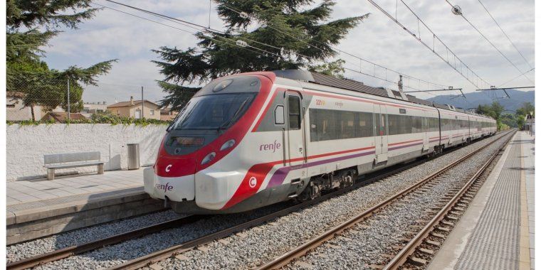 Un tren de RENFE en funcionament