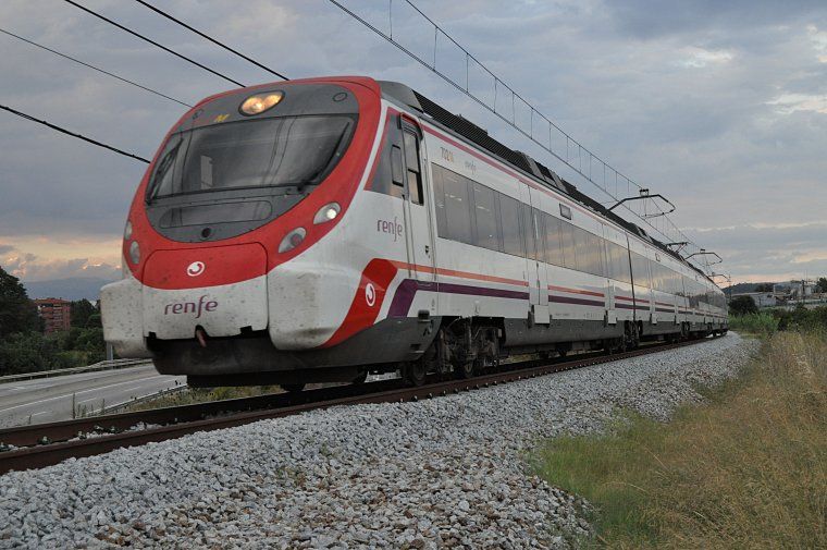 Un tren de RENFE en funcionament