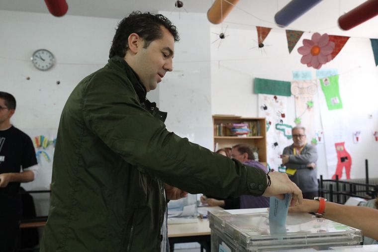 La jornada d'eleccions municipals i europees a Cerdanyola del Vallès