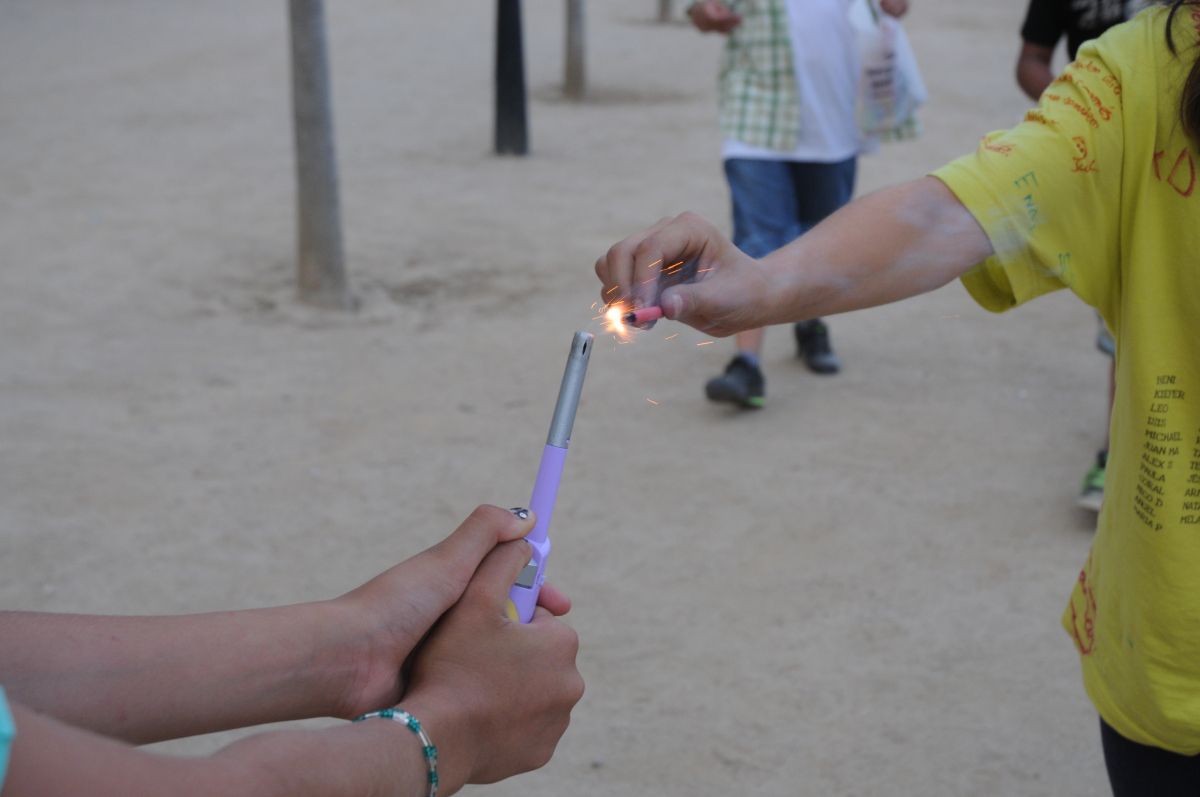 Cal prendre precaucions quan s'encenen els petards