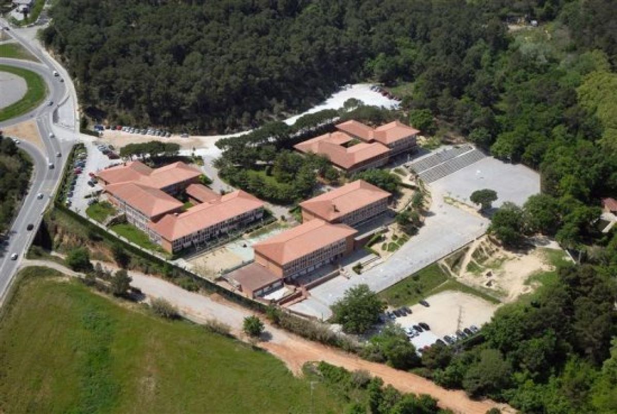 Vista aèria de l'escola La Vall