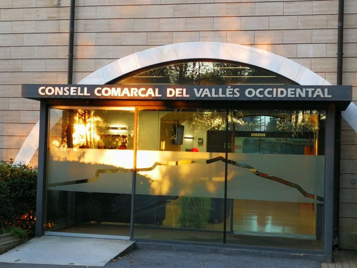 Entrada de la seu del Consell Comarcal del Vallès Occidental