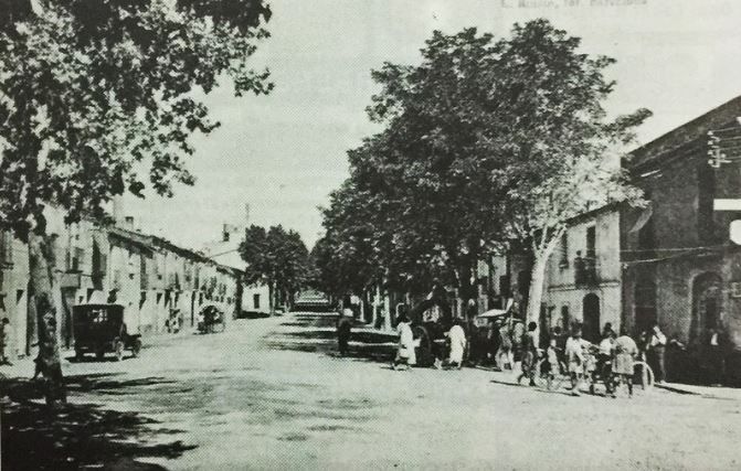 El carrer Sant Ignasi a principis de segle, a la portada del TOT núm. 9   Escursell