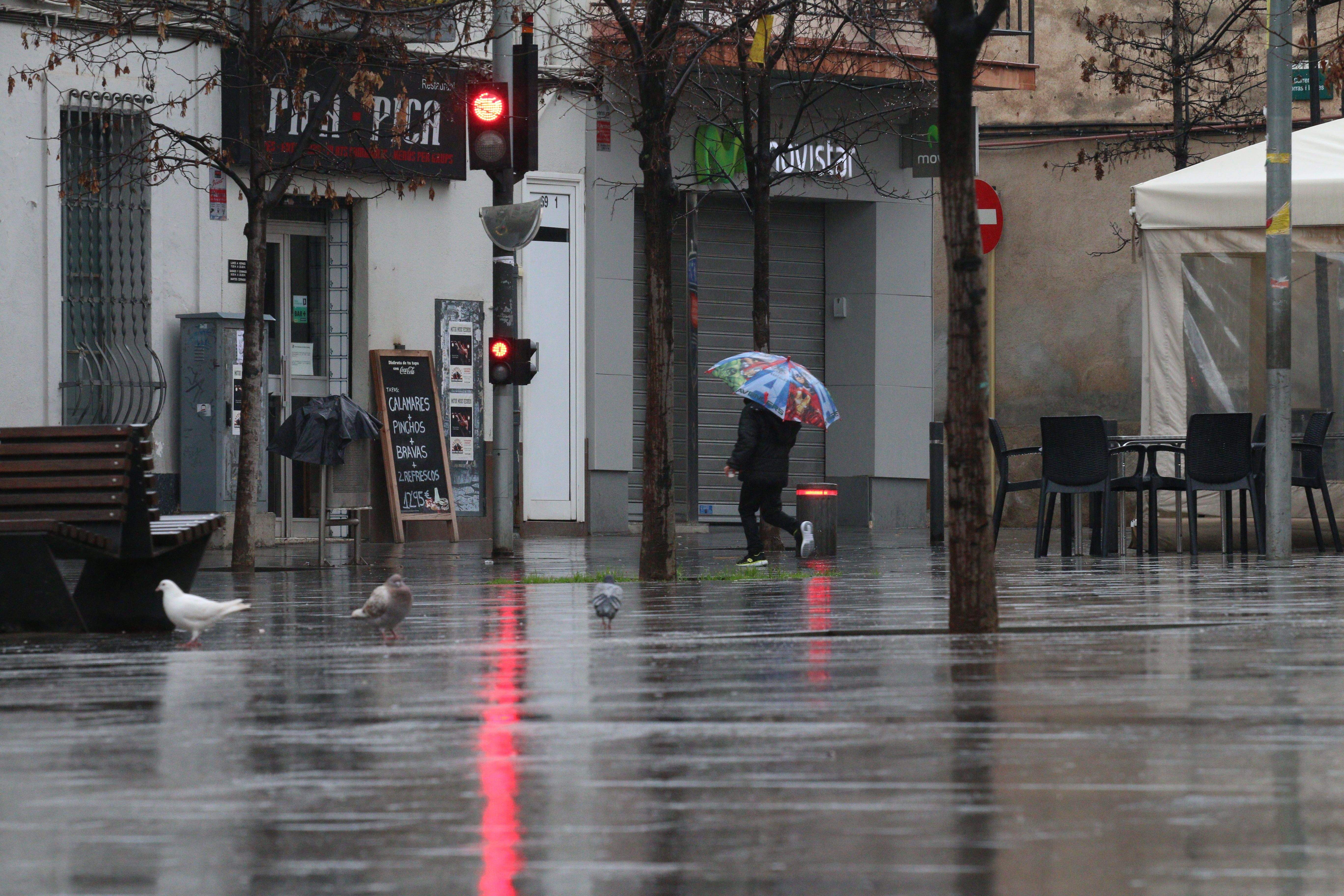 Un dia de pluja a Cerdanyola. FOTO: Lali Álvarez Un dia de pluja a Cerdanyola. FOTO: Lali Álvarez