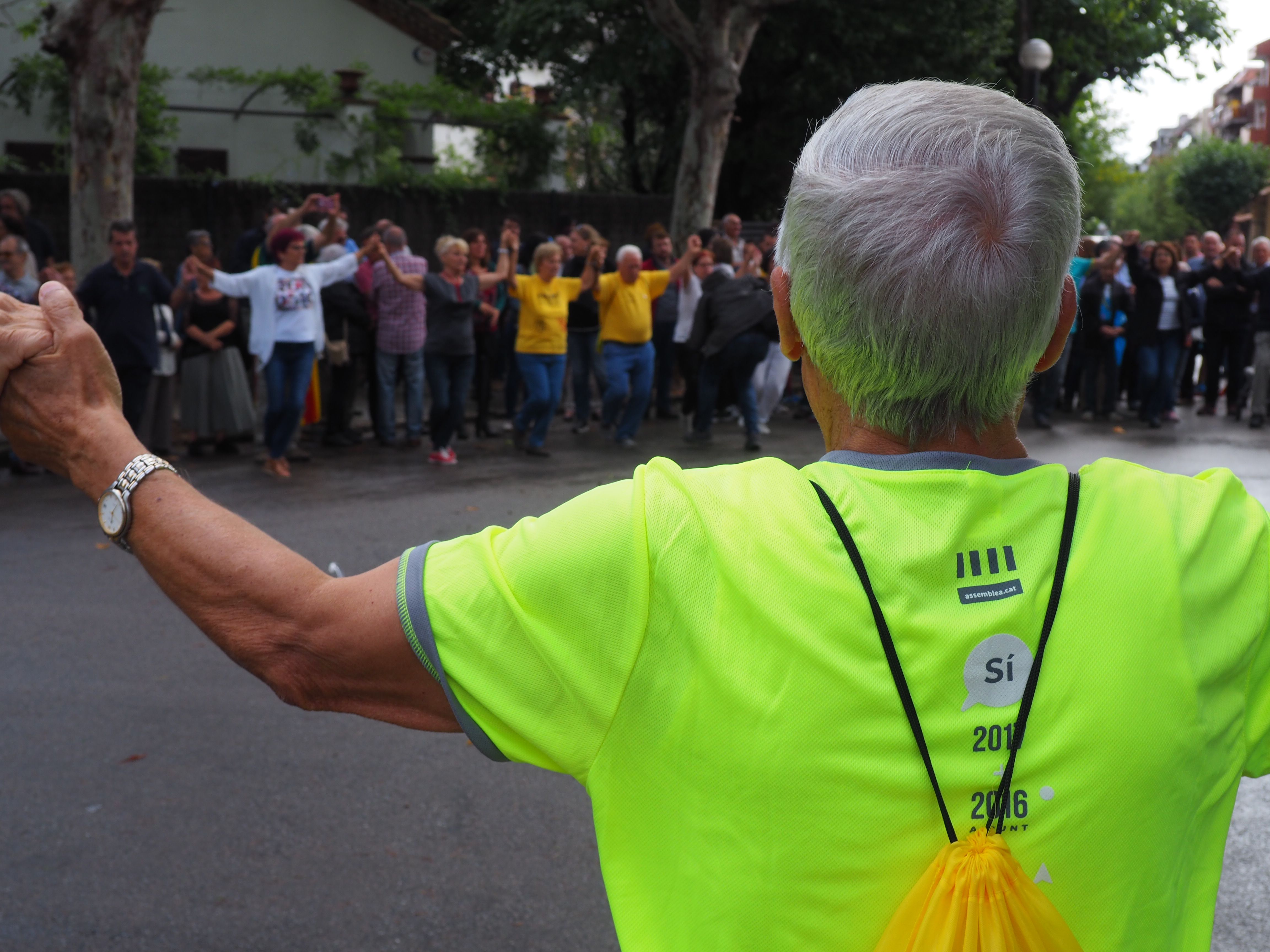 Ball de sardanes durant la Diada