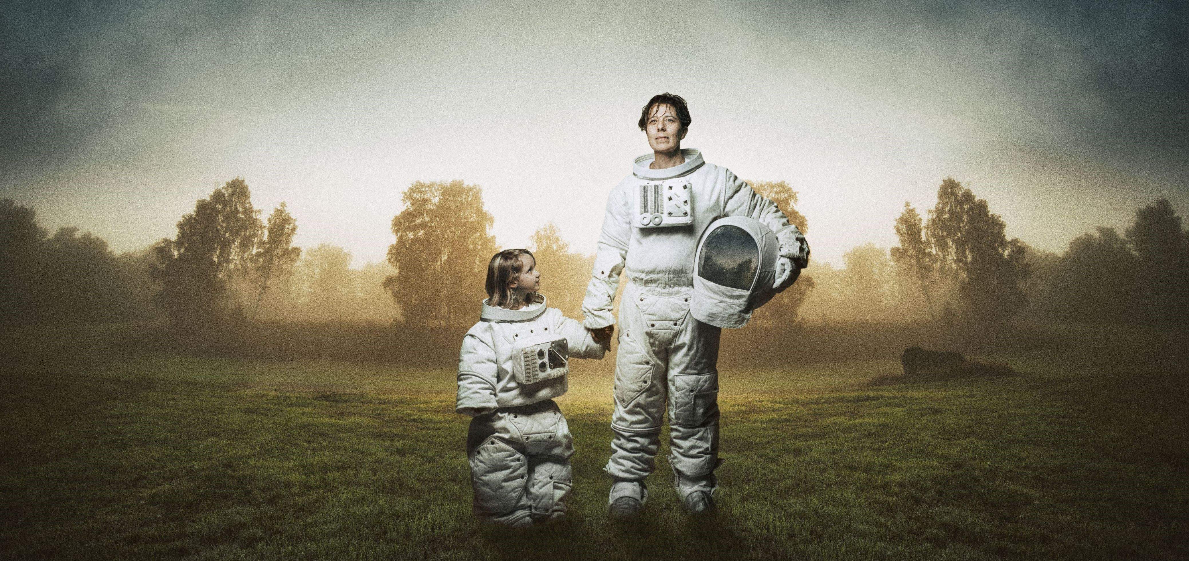 Explora la societat contemporània i la seva connexió amb el cosmos gaudint del teatre FOTO: Cedida