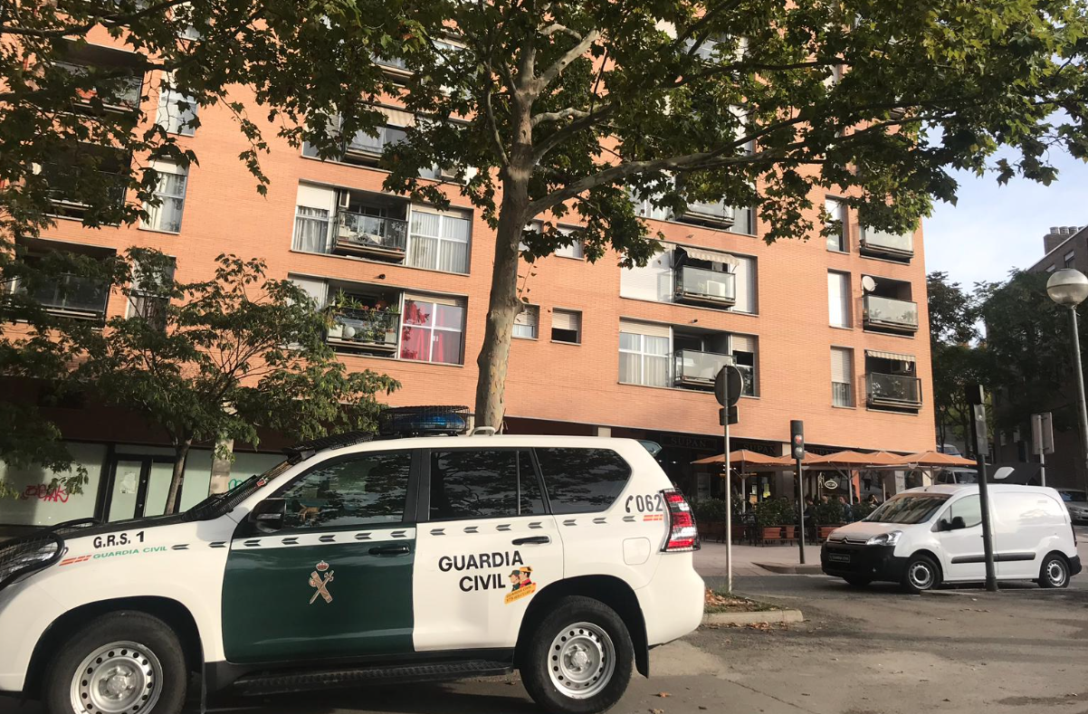 Guàrdia Civil a Cerdanyola per l'operatiu contra els activistes independentistes FOTO: Mònica Garcia