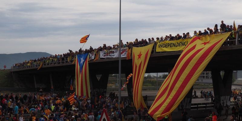 Marxa per la llibertat en resposta a la sentència del Tribunal Suprem. FOTO: Mónica García