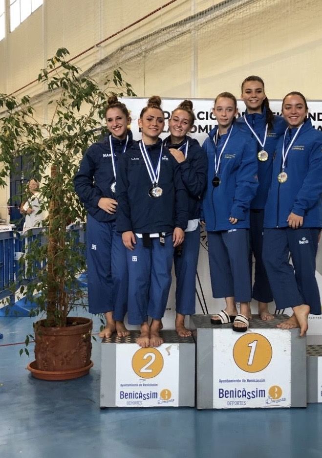 L’equip guanyador de la medalla de plata en sincronitzat