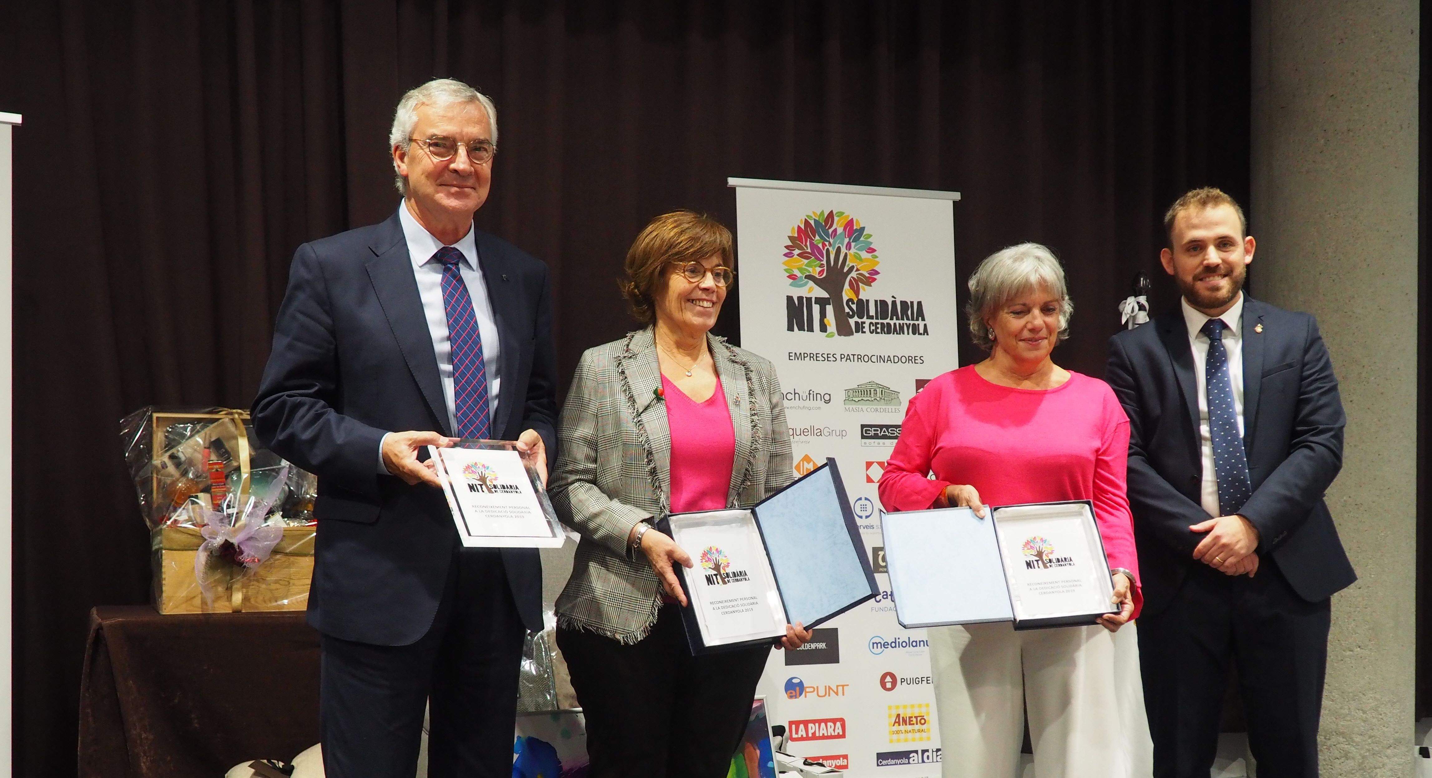 Joaquim Serrahima, Montse González, Victòria Drappé i l'alcalde Carlos Cordón