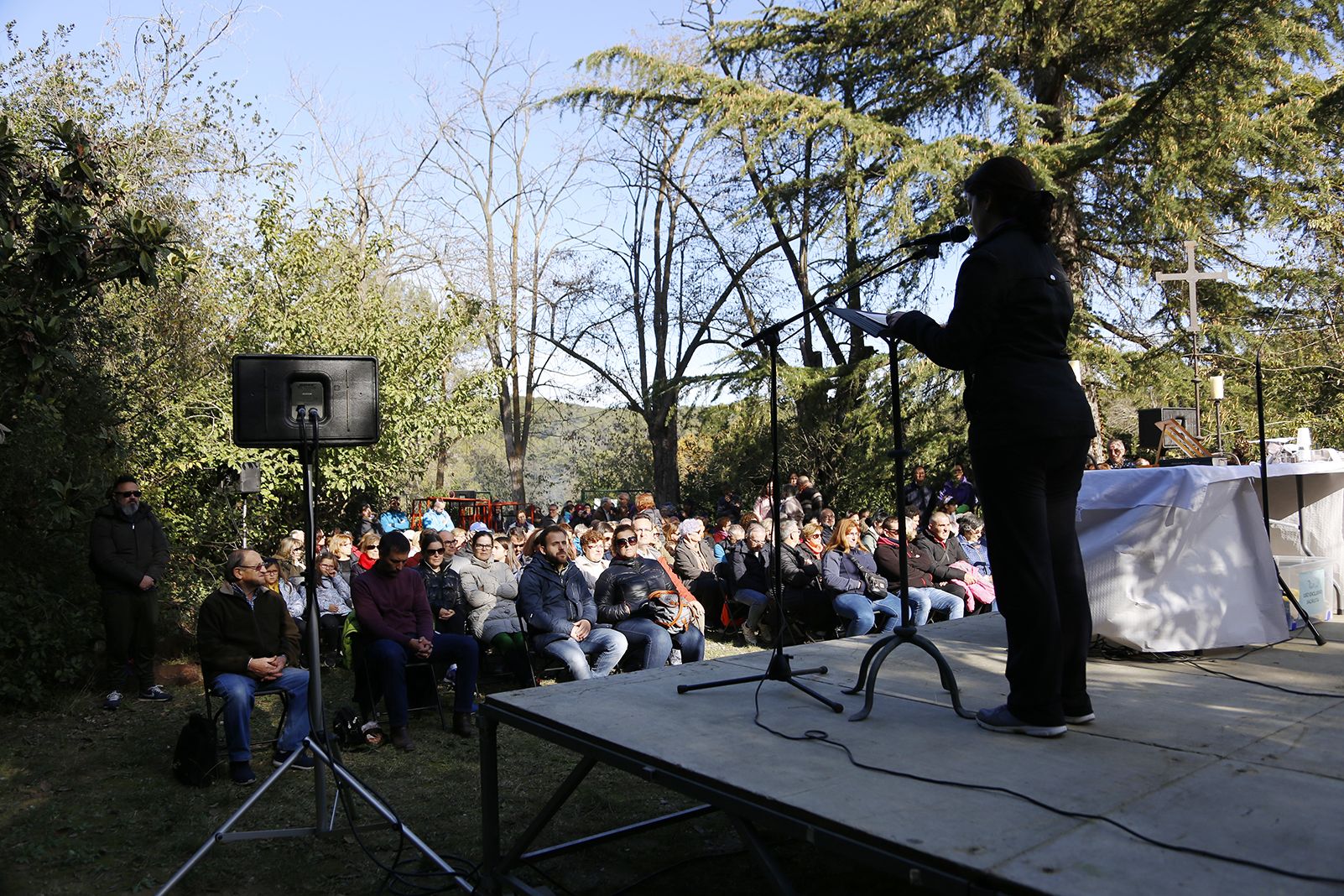 La missa i el repartiment dels panets beneïts