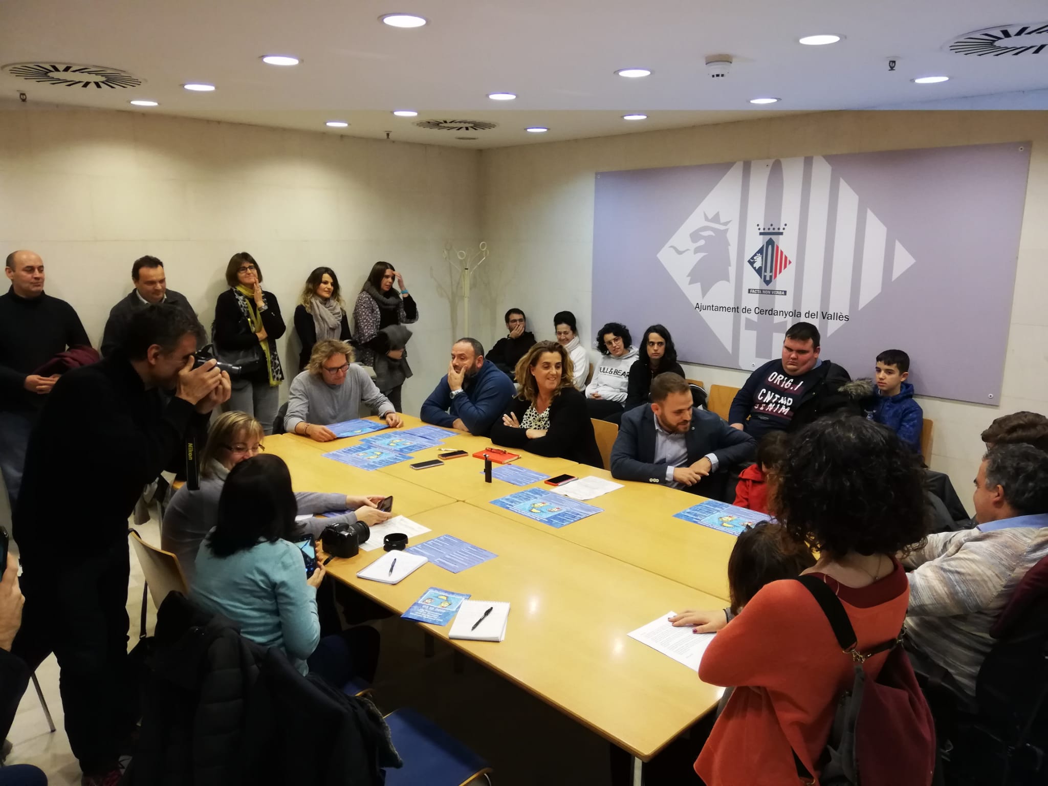 L'acte de presentació ha tingut lloc a la sala de reunions de l'Arxiu Municipal de Cerdanyola del Vallès