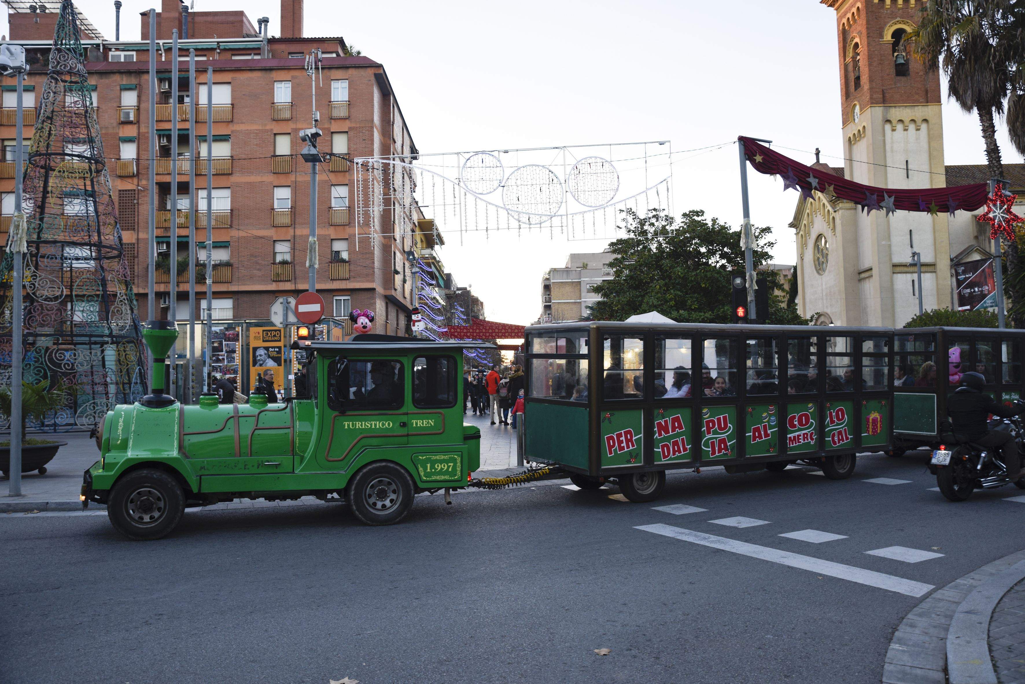 El Trenet de Nadal de Cerdanyola. FOTO: Bernat Millet El Trenet de Nadal de Cerdanyola. FOTO: Bernat Millet