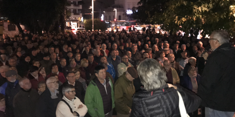 Concentració contra el tribut de l'11 de desembre. FOTO: Mónica García Concentració contra el tribut de l'11 de desembre. FOTO: Mónica García