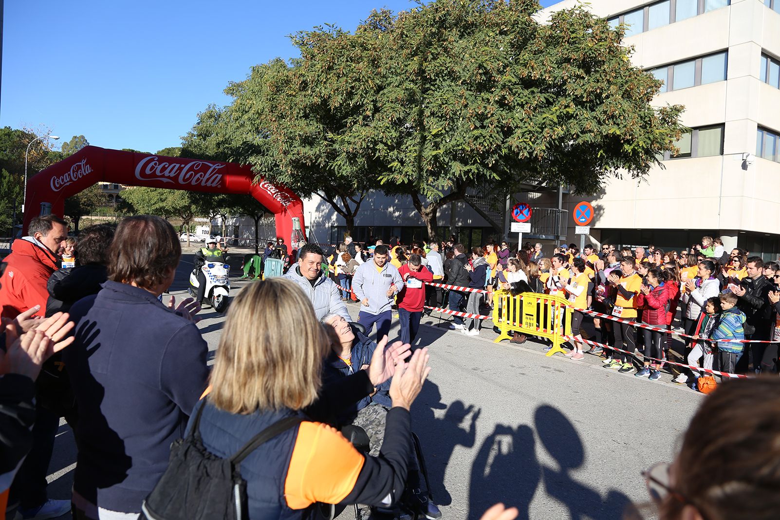 El públic ha animat durant les curses i la caminada a les participants