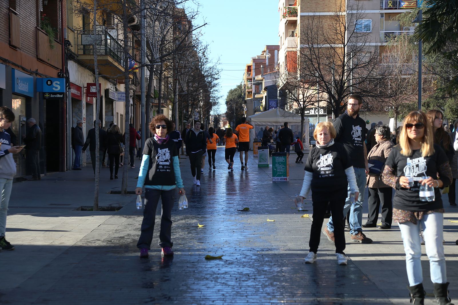 La Cursa de la UAB ha passat, per primer cop, pels carrers del centre de Cerdanyola