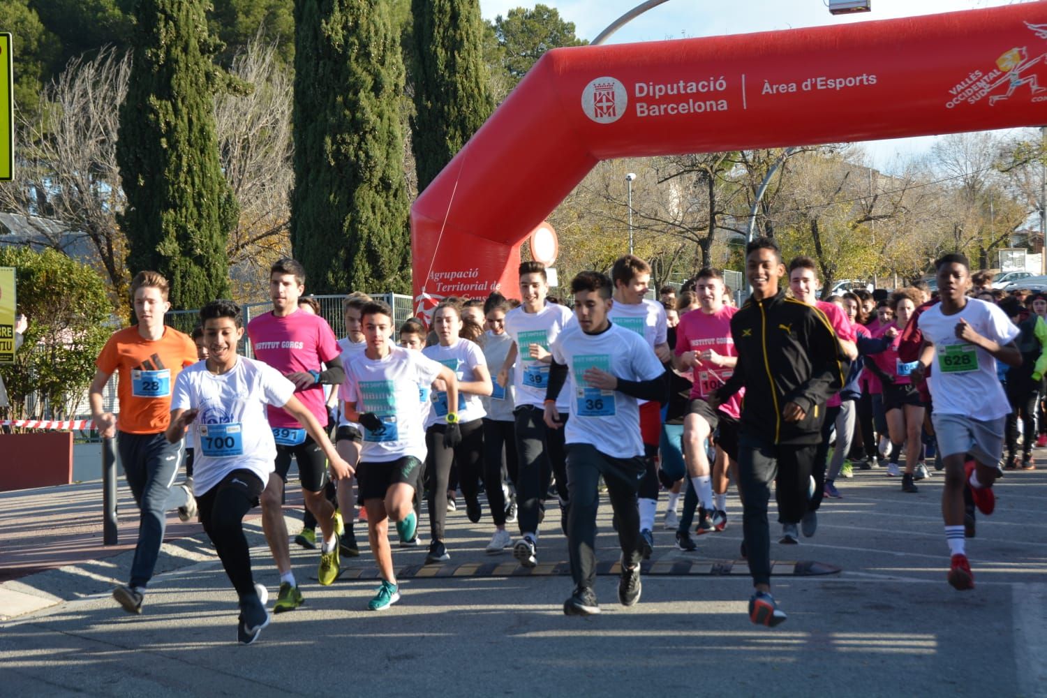 Sortida d'una edició anterior de la Cursa Solidària. FOTO: xtec.cat