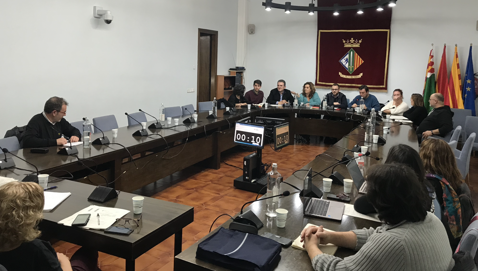 Sala de plens durant la votació dels pressupostos. FOTO: Mónica García Sala de plens durant la votació dels pressupostos. FOTO: Mónica García