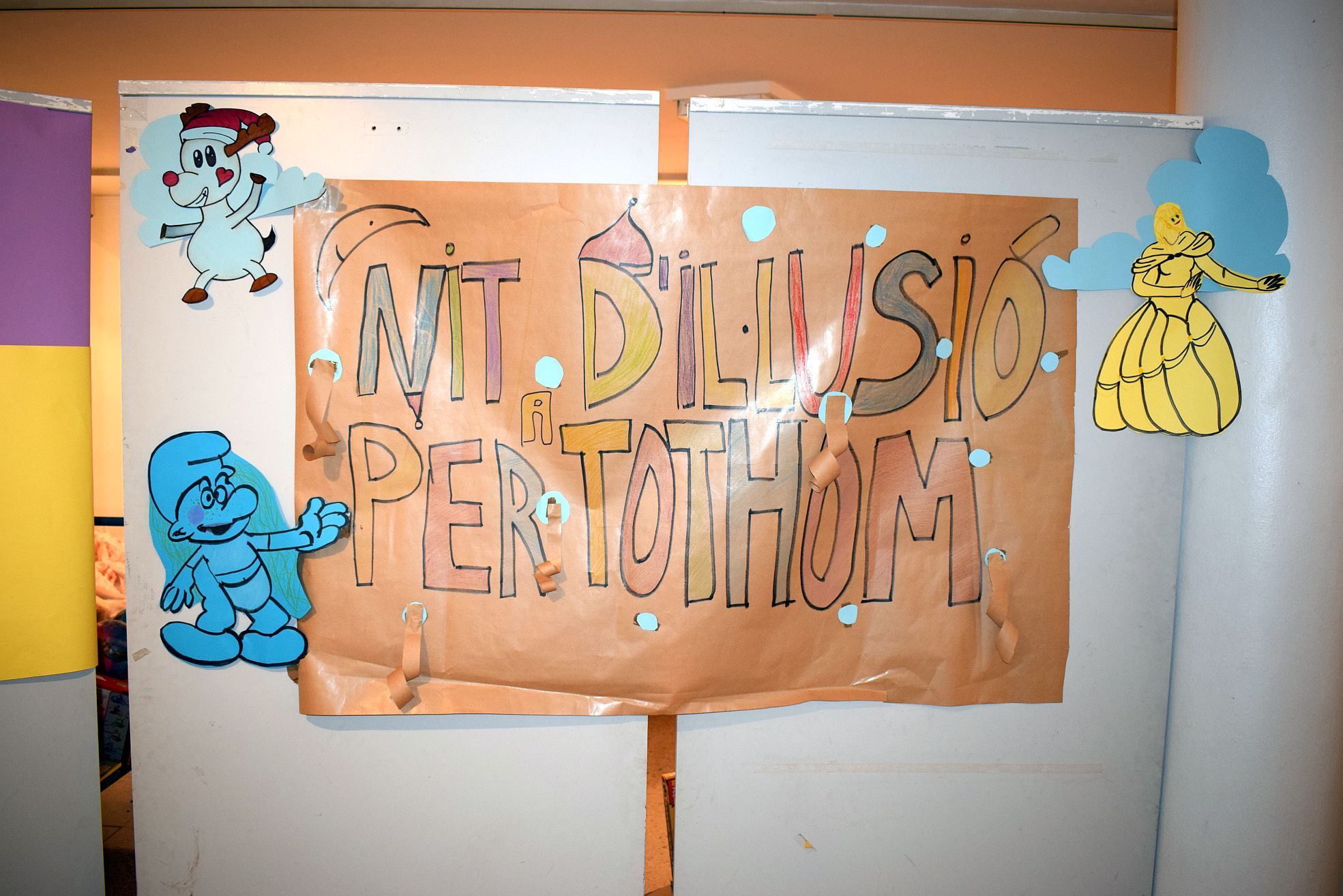 Cartell de la campanya de recollida de joguines i llibres. FOTO: Ajuntament de Cerdanyola