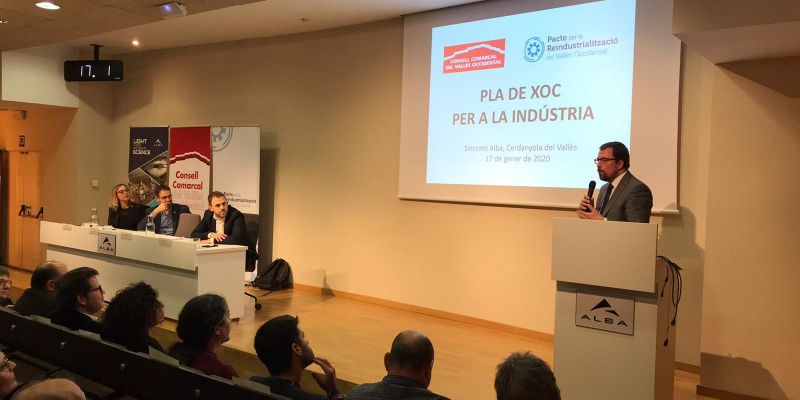 El Secretari General d'Indústria, Raül Blanco, en la reunió. FOTO: TOT Sant Cugat