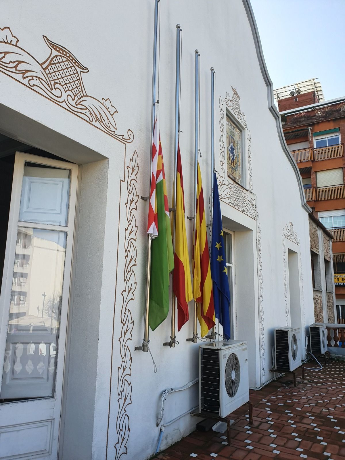 La Generalitat declara dos dies de dol. FOTO: Mónica García La Generalitat declara dos dies de dol. FOTO: Mónica García