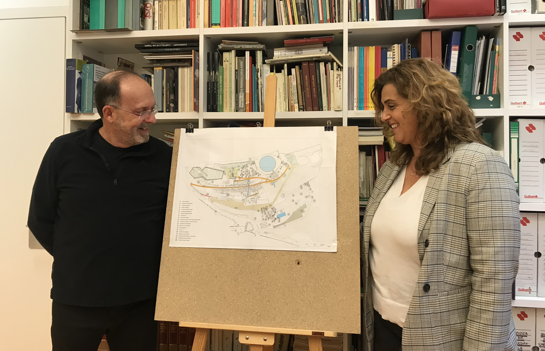 Joan Francès i Pepi Rivera a la presentació de les obres de l'aula didàctica. FOTO: Mónica GM Joan Francès i Pepi Rivera a la presentació de les obres de l'aula didàctica. FOTO: Mónica GM