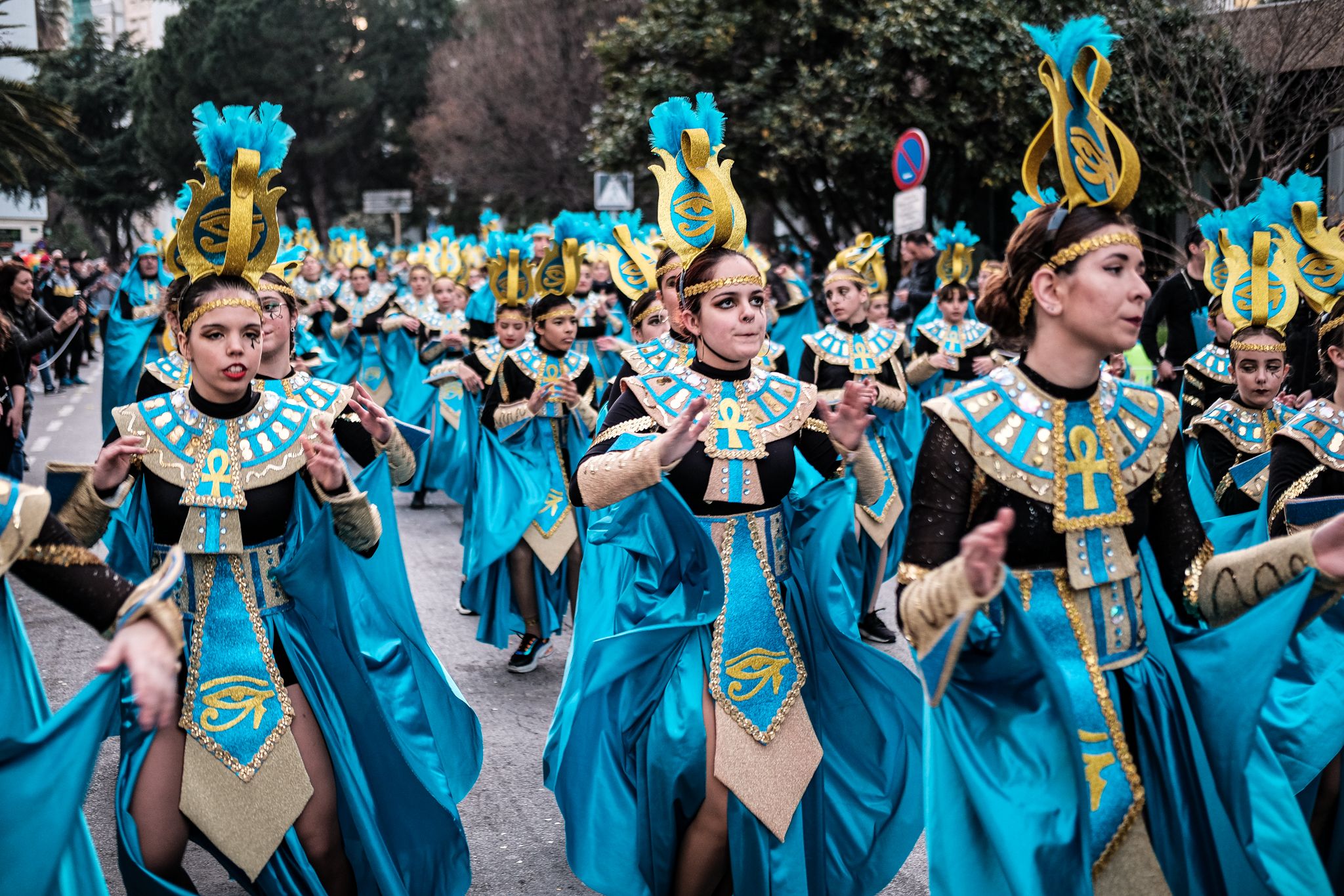 La Gran Rua de Carnaval pels carrers de Cerdanyola. FOTO: Ale Gómez