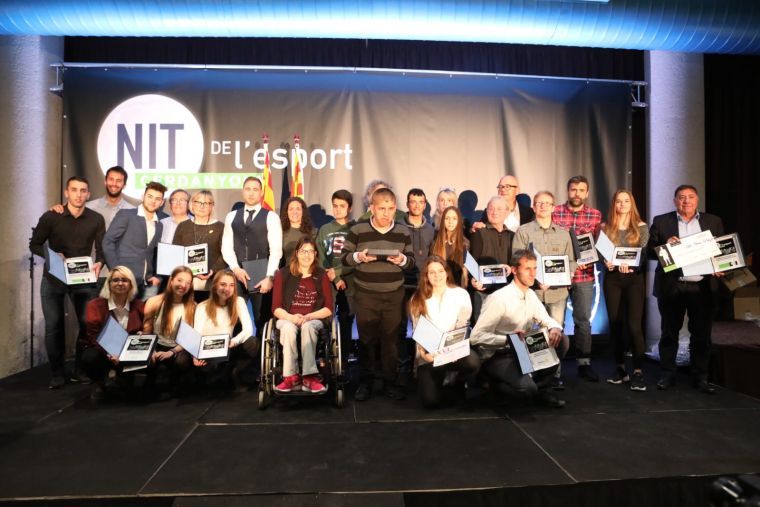Foto de família dels guardonats de la 16a Nit de l'Esport. FOTO: Lali Álvarez Foto de família dels guardonats de la 16a Nit de l'Esport. FOTO: Lali Álvarez