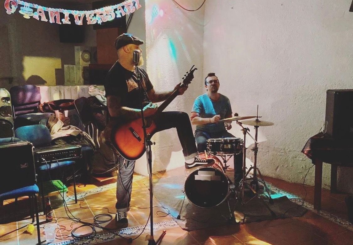 El grup Bring It To Me / @bring_it_to_me_covers