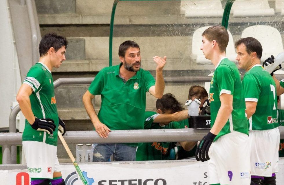 Albert Zanon dirigint un partit del Cerdanyola CH. FOTO: Cerdanyola.info