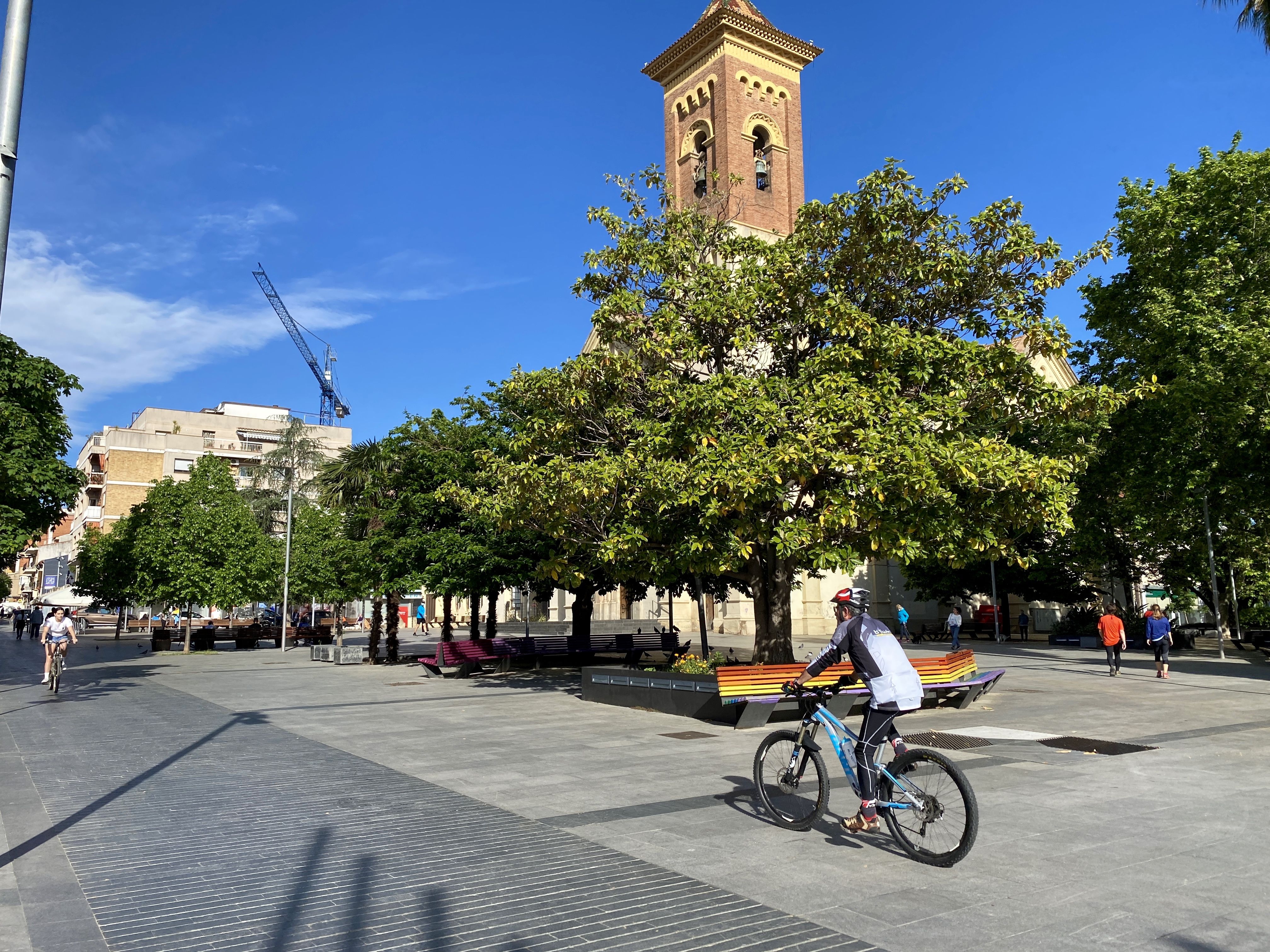 La plaça de l'Abat Oliba