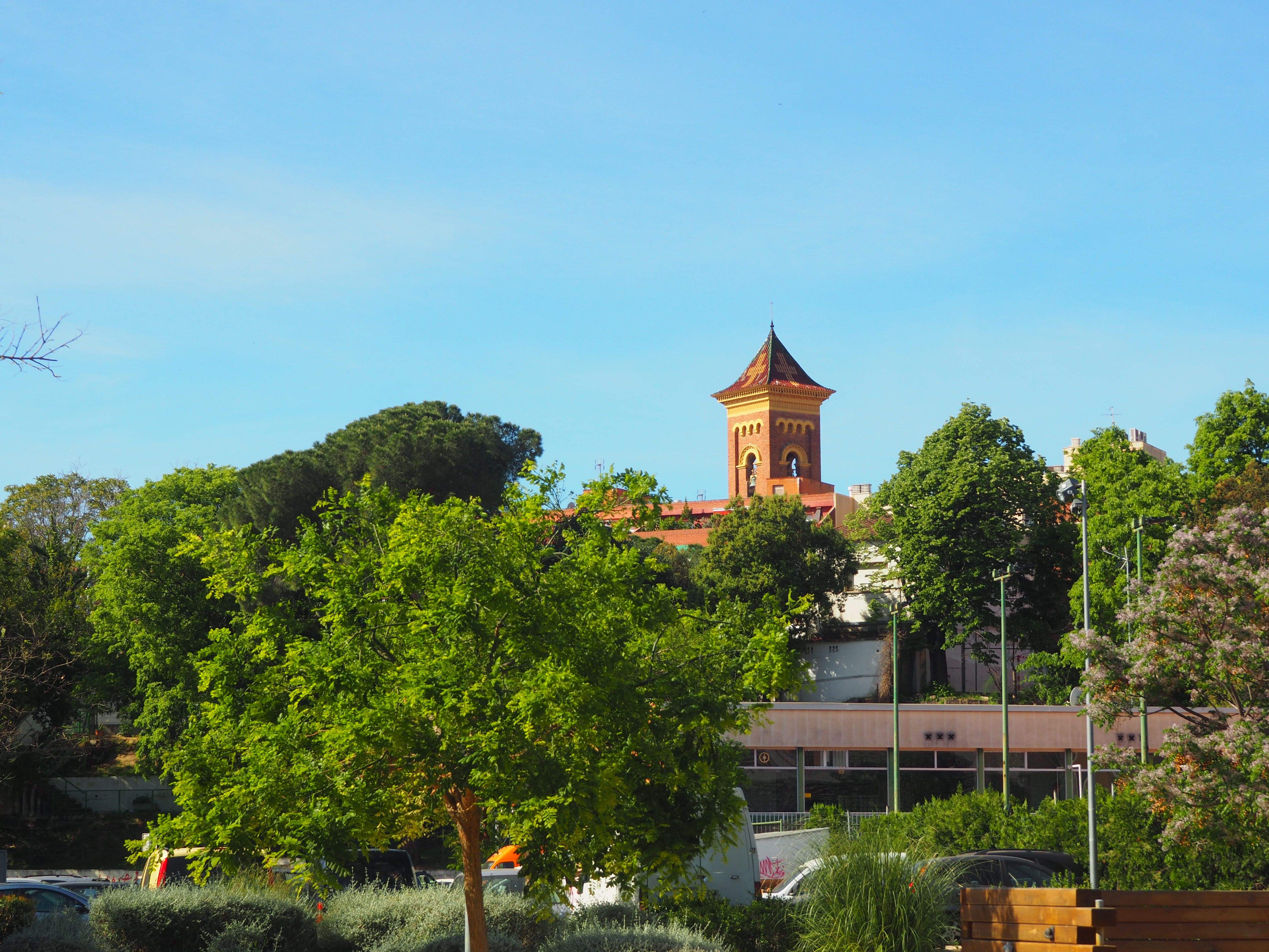 La parròquia de Sant Martí des de Can Xarau. FOTO: Mónica GM