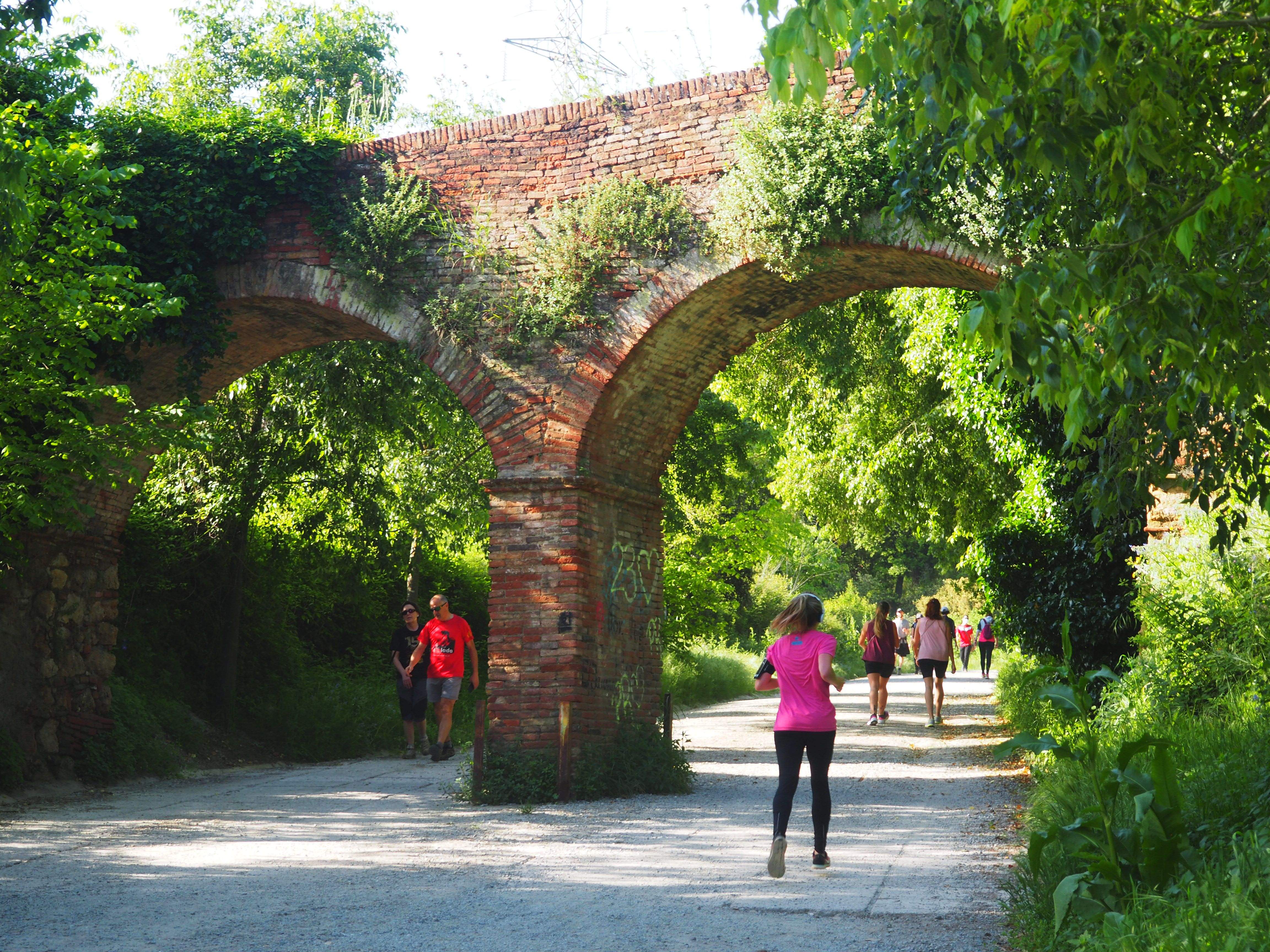 Cerdanyolencs fent esport a Collserola el 2 de maig. FOTO: Mónica GM