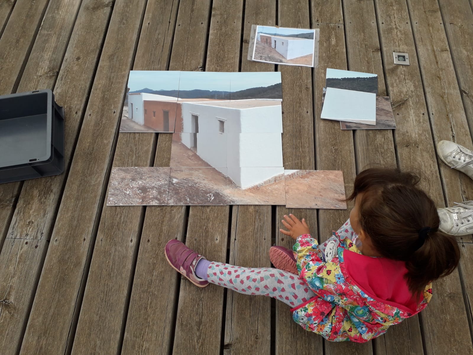 Una nena participant en un taller del Museu i Poblat Ibèric de Ca n'Oliver. FOTO: Ca n'Oliver