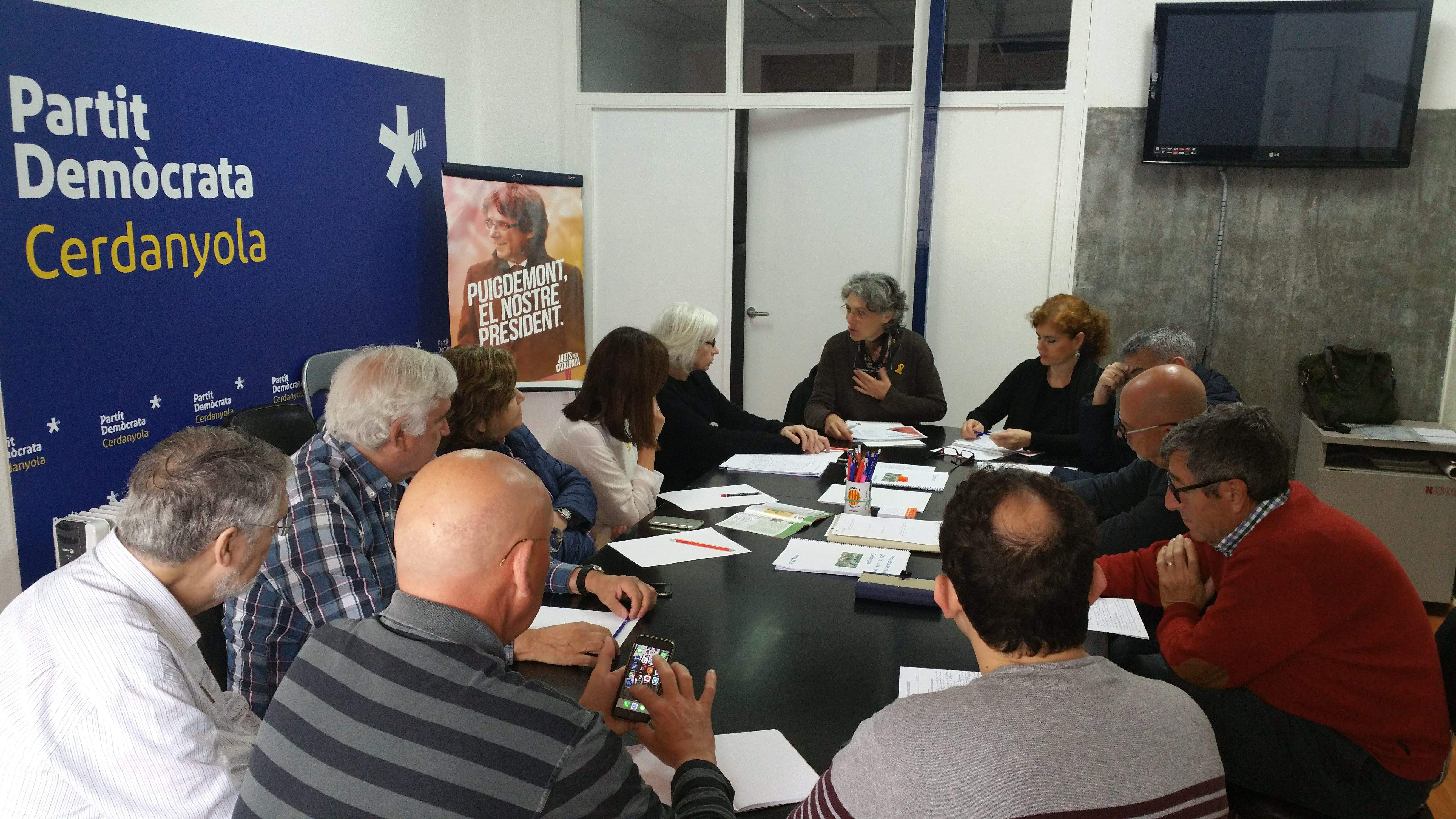 Imatge d'arxiu d'una reunió de l'executiva del PDeCAT cerdanyolenc. FOTO: Cedida Imatge d'arxiu d'una reunió de l'executiva del PDeCAT cerdanyolenc. FOTO: Cedida