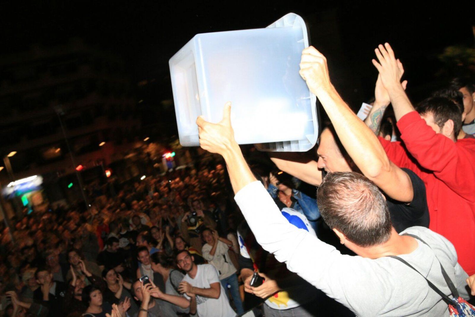 les millors imatges de l1 doctubre a cerdanyola 29