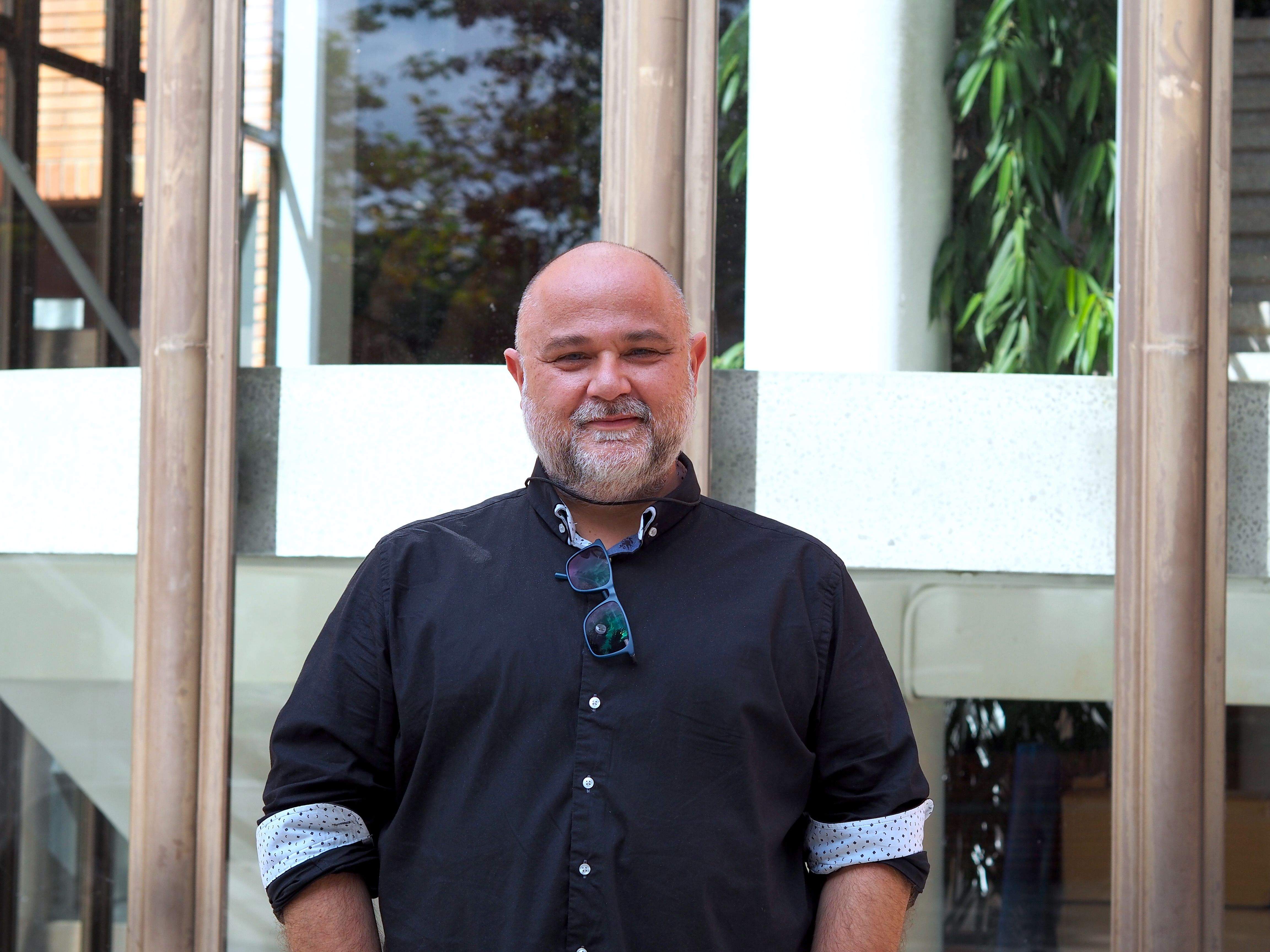 El regidor de Cultura, Oscar Pons, a l'Ateneu. FOTO: Mónica GM