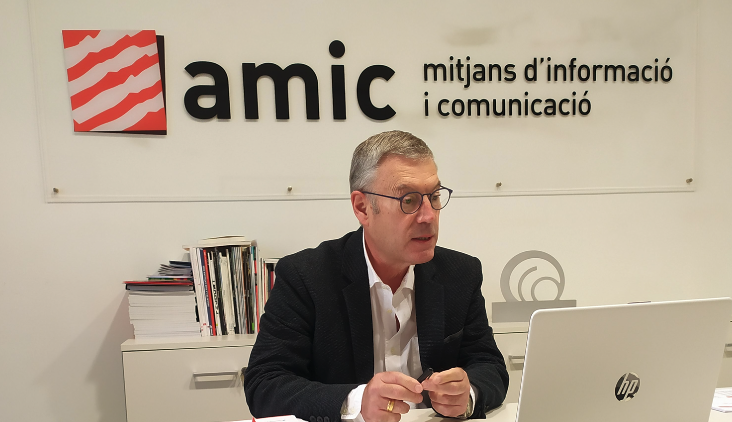 El president de l'AMIC, Ramon Grau, durant l'assemblea. FOTO: AMIC